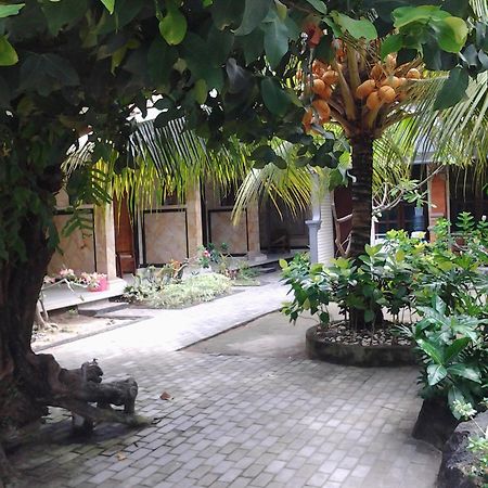 Mahendra Beach Inn Kuta Lombok Extérieur photo