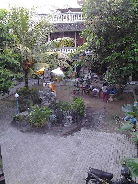 Mahendra Beach Inn Kuta Lombok Extérieur photo