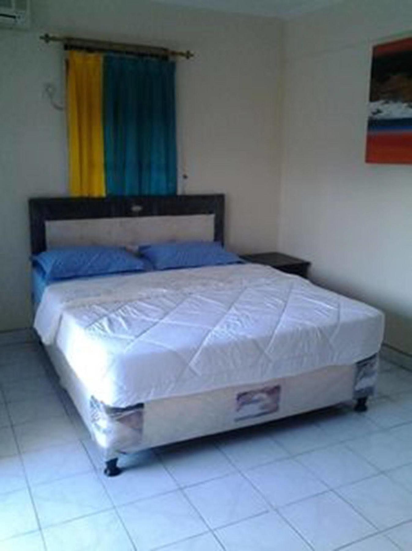 Mahendra Beach Inn Kuta Lombok Extérieur photo