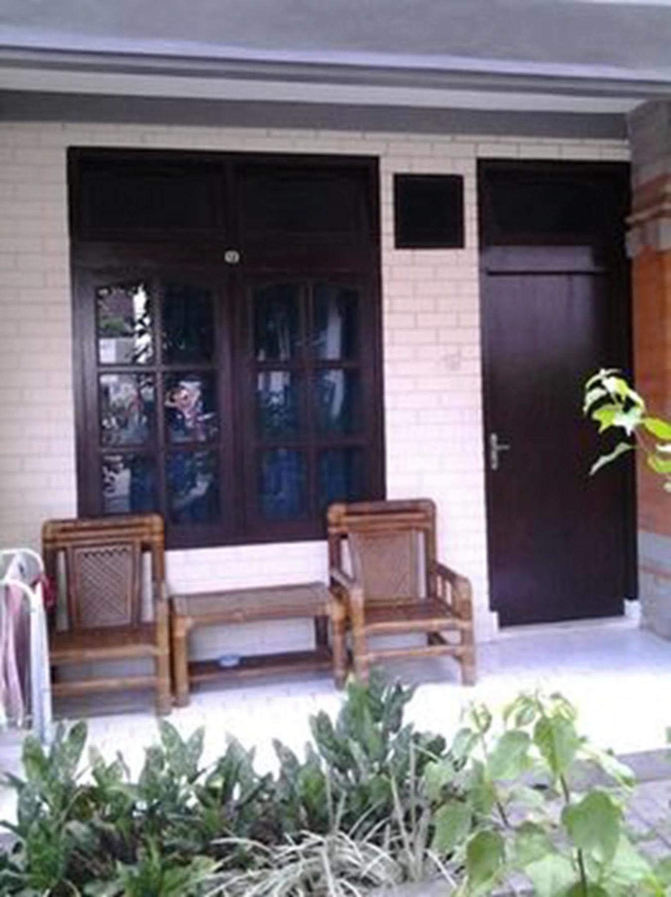 Mahendra Beach Inn Kuta Lombok Extérieur photo